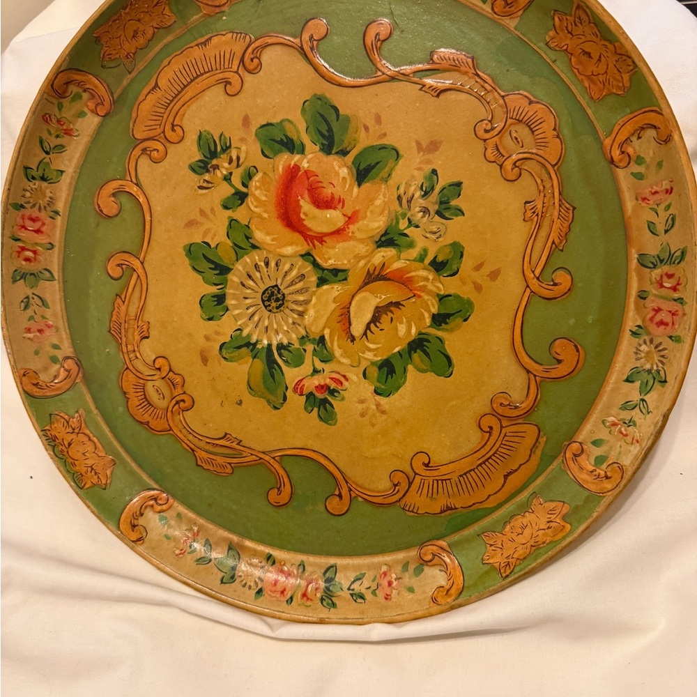 🌸 Set of 2 Vintage Occupied Japan Hand-Painted Paper Mâché Trays (1945–1952)